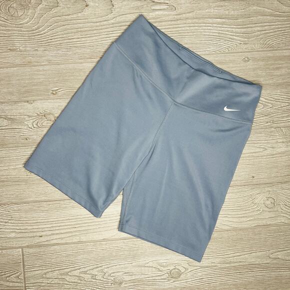 Wide Band Nike Dri Fit  Bike Shorts With Small Pocket - Picture 1 of 5